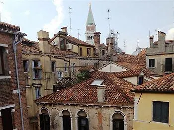 Dogi Apartamento Veneza